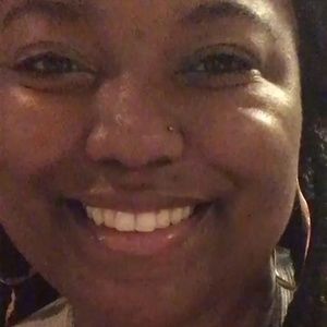 Meet your Posher, Tonia